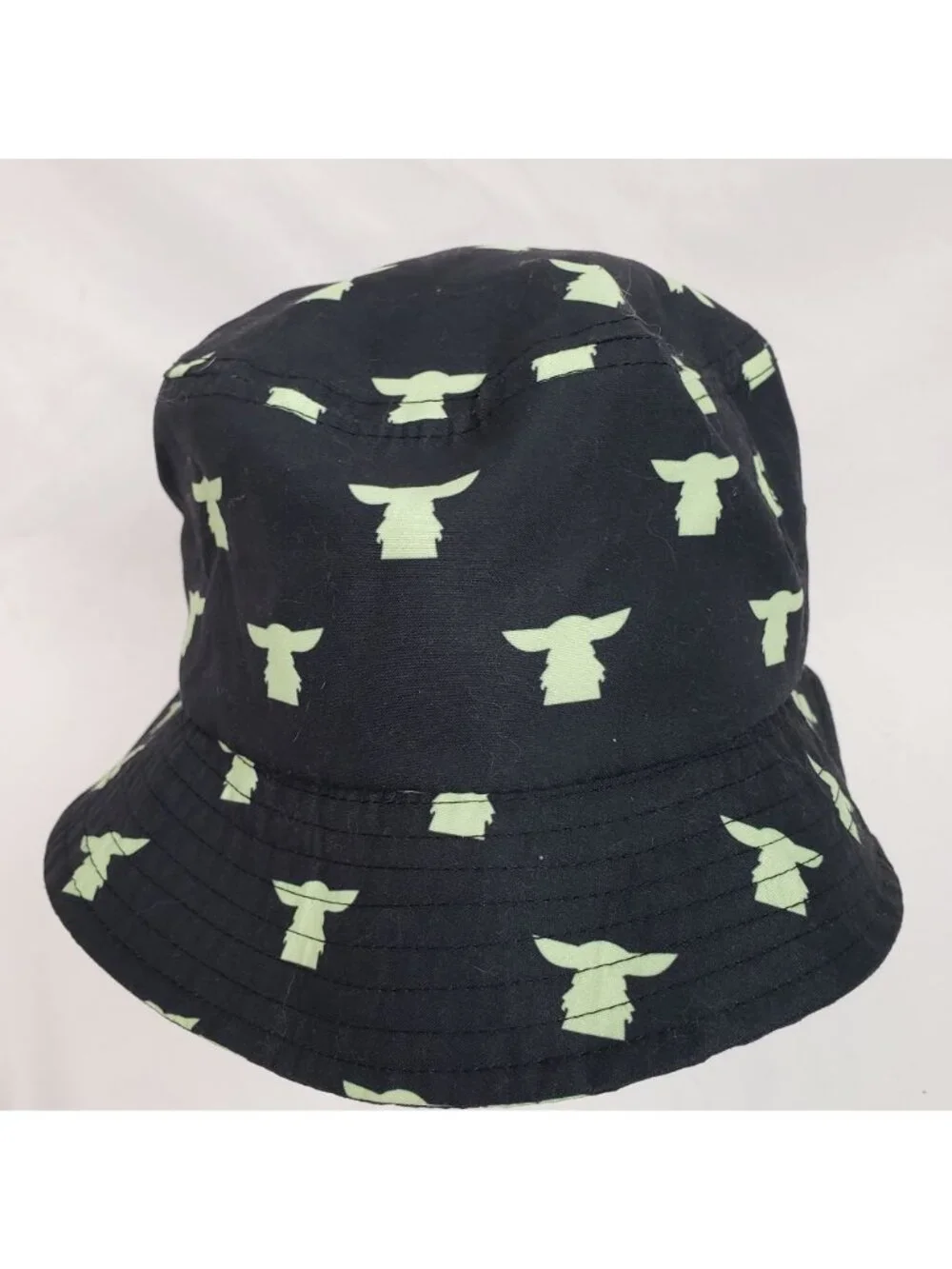 Grogu Star Wars The Mandalorian Disney Black Green Baby Yoda Bucket Hat NEW!!!
